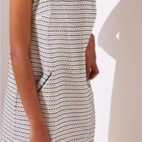 Loft Black & White Textured A-Line Shift Dress. - Picture 3 of 11